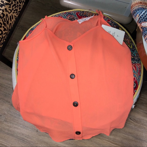 🆕 orange button flowy tank top - Picture 2 of 2